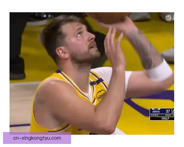 东契奇41分创纪录 16次失误或禁赛一场